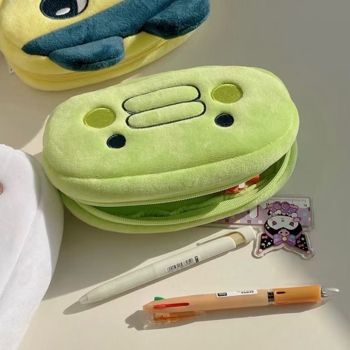 Schattig Tamagotchi pluche etu - Beauty Makeup Case recensie en prijs