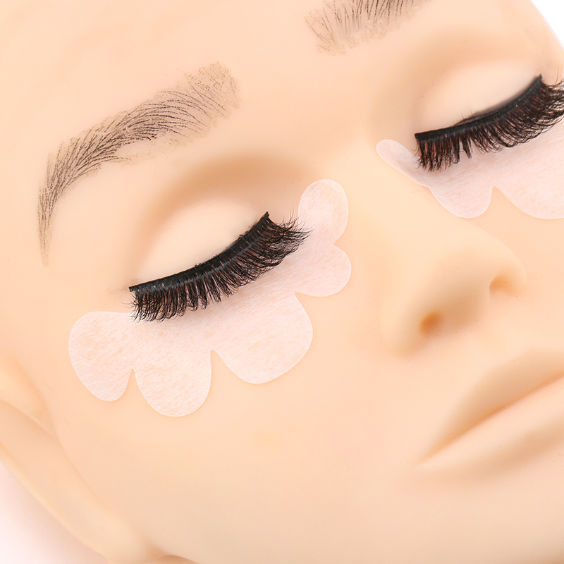 50Pairs Cloud Vorm Papier Oogl - Beauty - Makeup - Eyes recensie en prijs
